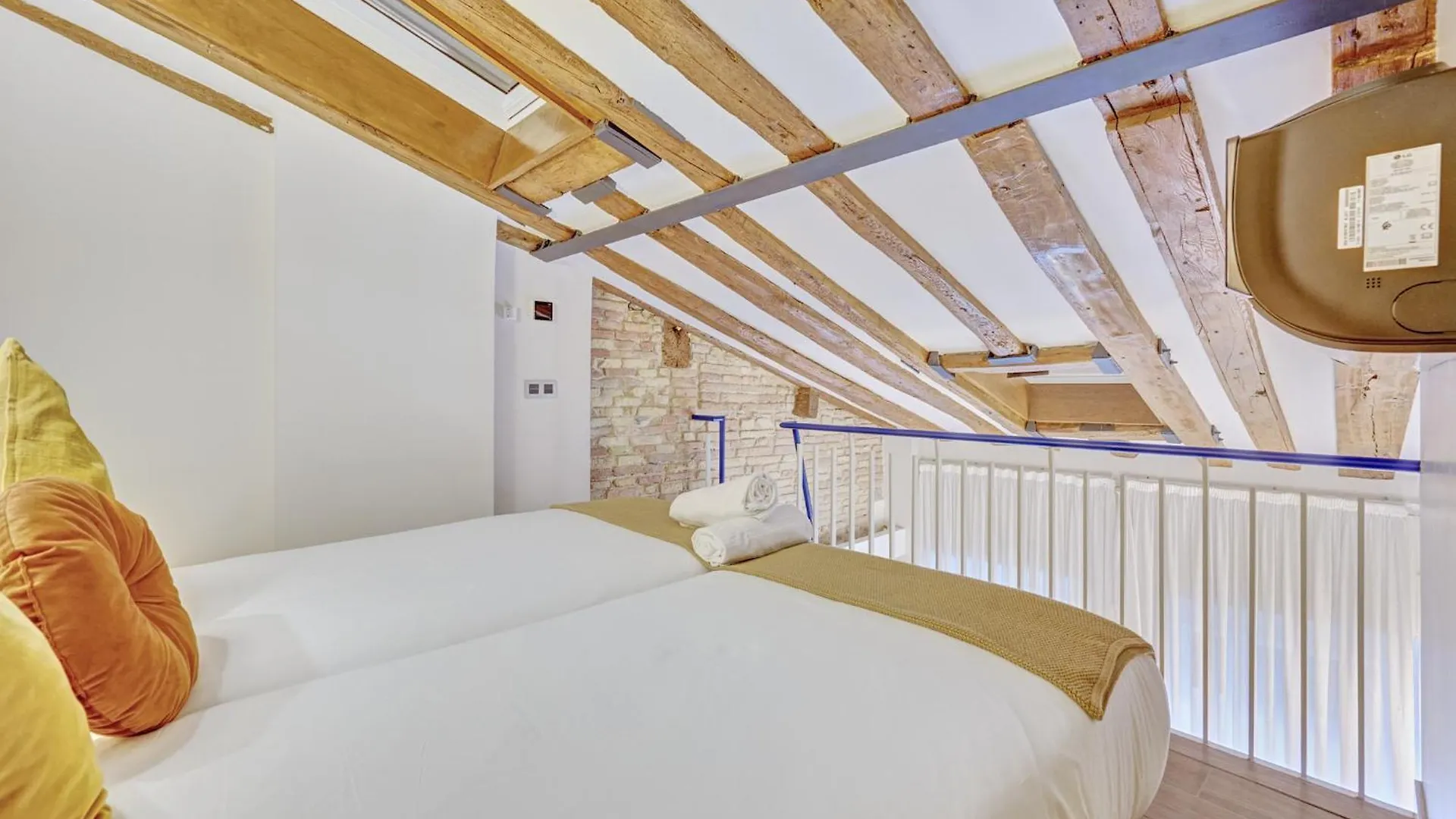 Edificio Joya By Clabao Apartment Pamplona 0*,