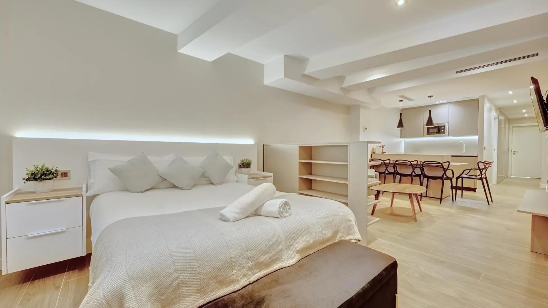 Edificio Joya By Clabao Apartment Pamplona 0*,  Spain